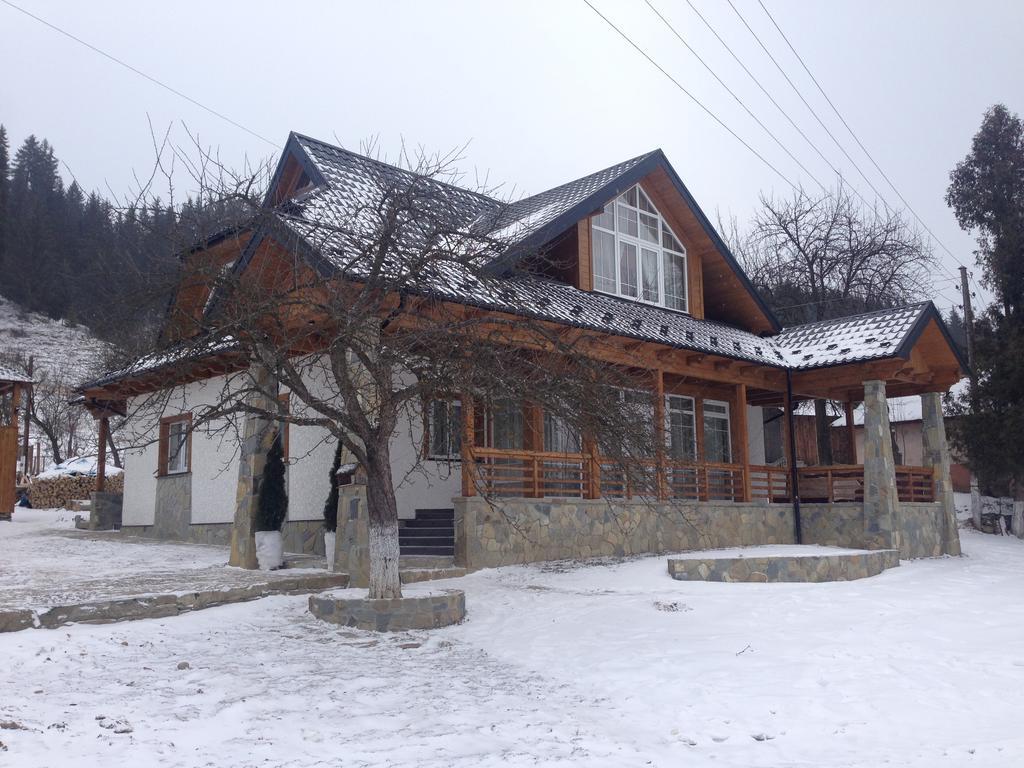 Cottage Familiya 베르코비나 외부 사진
